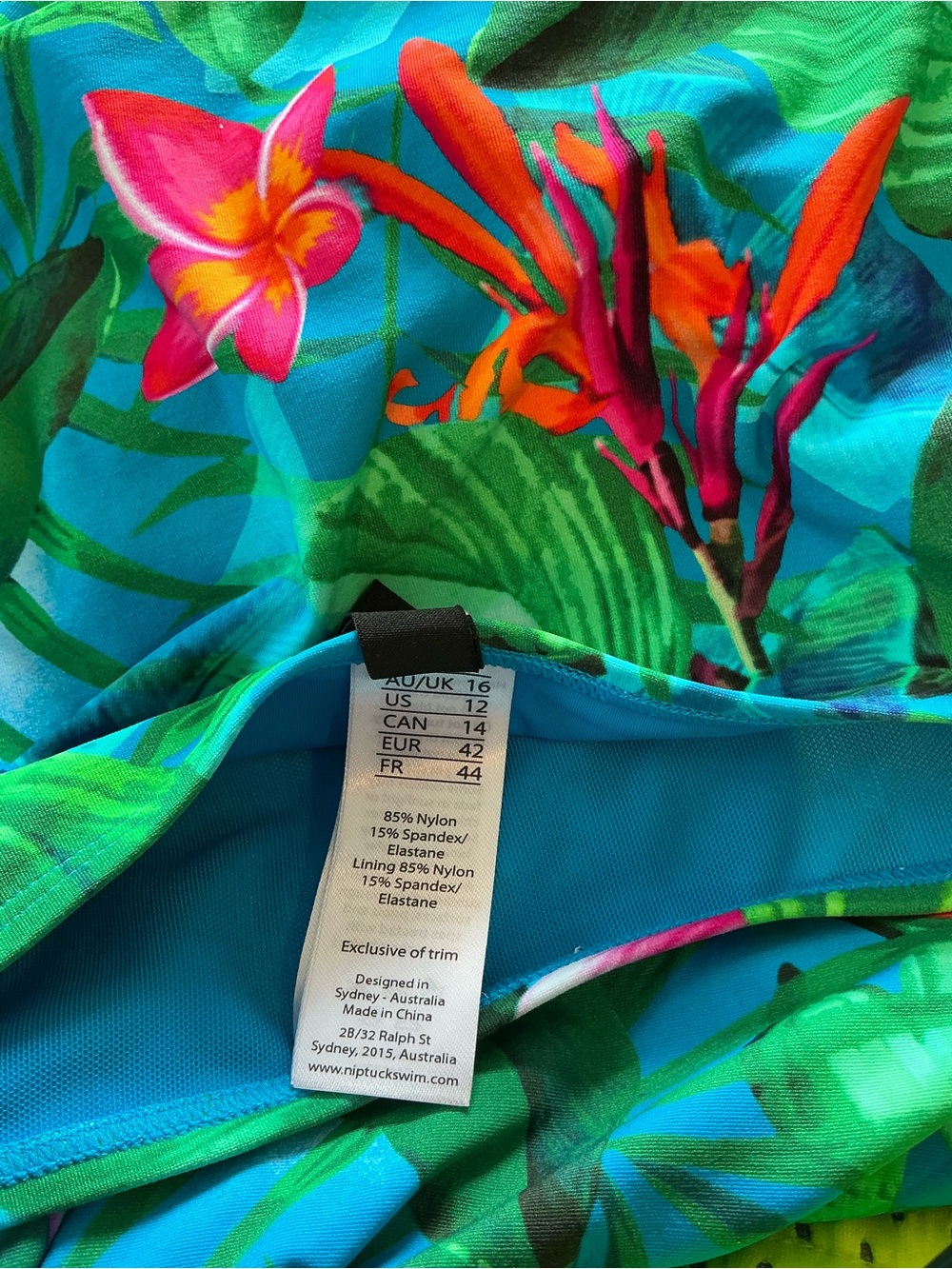 Nip Tuck 2pc Tropical V-Neck Tankini Swimsuit Set in Blue-Green Floral - Picture 13 of 13